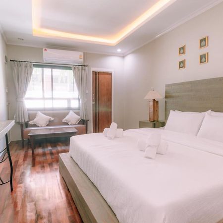 64House Hotell Chiang Mai Eksteriør bilde